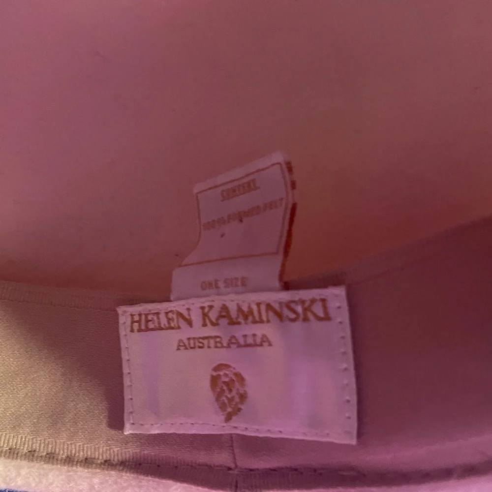 HELEN KAMINSKI WOOL NEWSBOY CAP